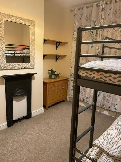 Gloucester Rd 2 Mins Away - Fab, New, Trendy House Bristol Ngoại thất bức ảnh