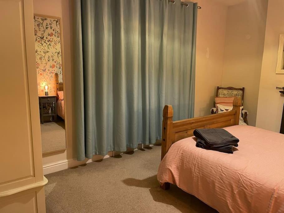Gloucester Rd 2 Mins Away - Fab, New, Trendy House Bristol Ngoại thất bức ảnh